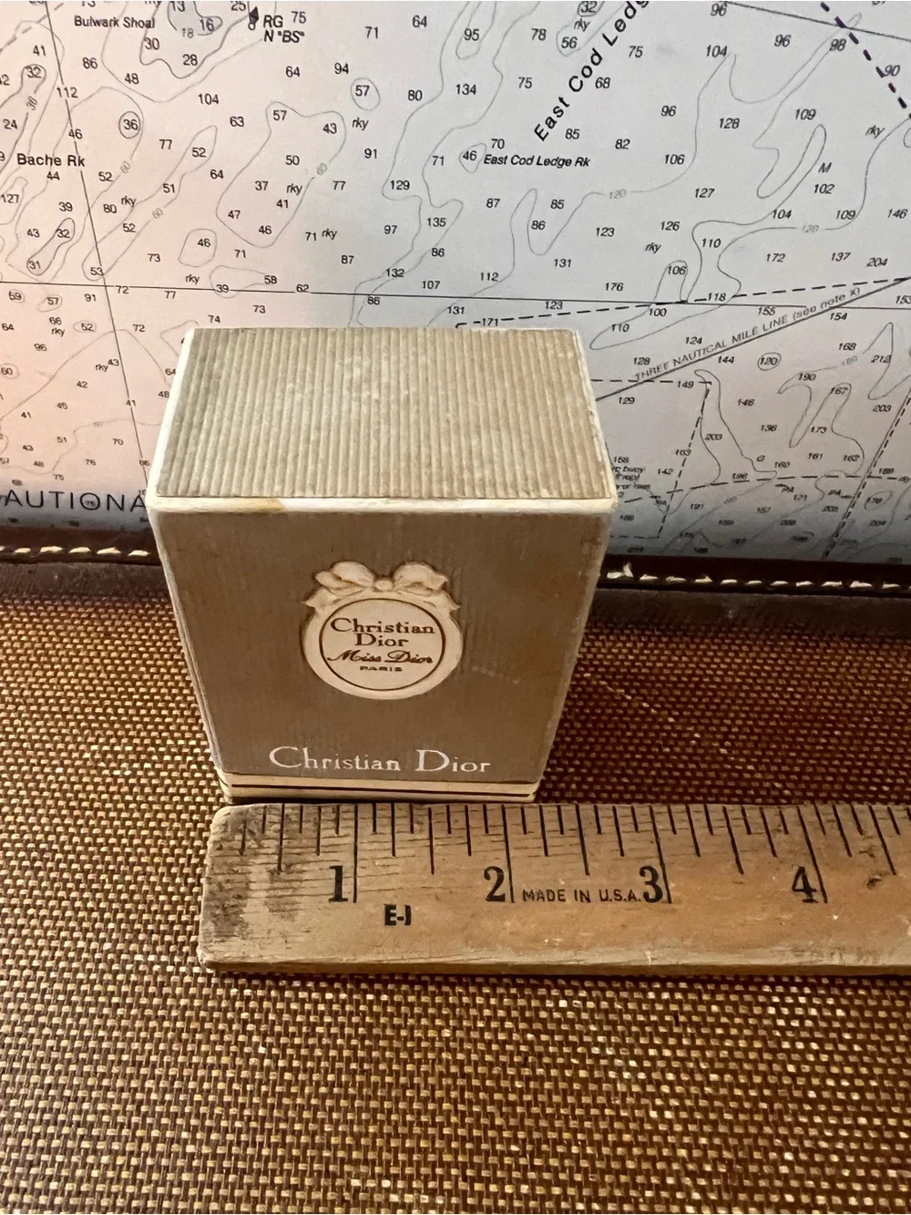 Vintage Christian Dior Miss Dior Paris 1/2 FL.OZ Perfume With Box - Picture 4 of 12